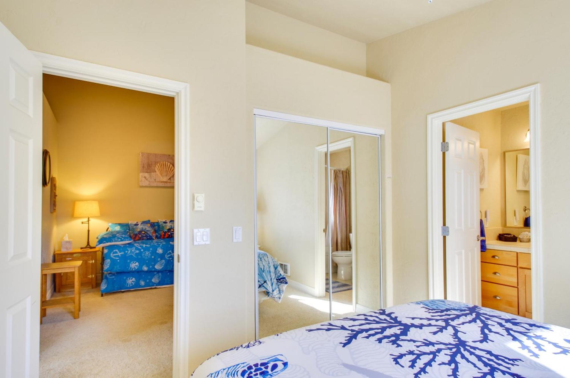 Quiet Waterfront Escape With Hot Tub And Beach Access! Gold Beach Exterior foto