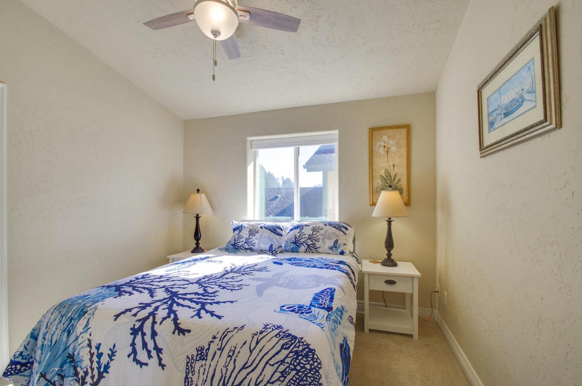 Quiet Waterfront Escape With Hot Tub And Beach Access! Gold Beach Exterior foto